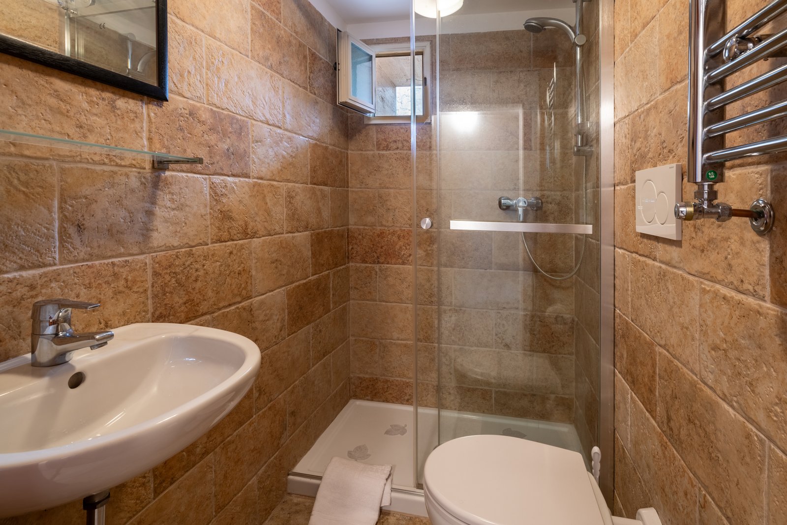 Bagno con vasca